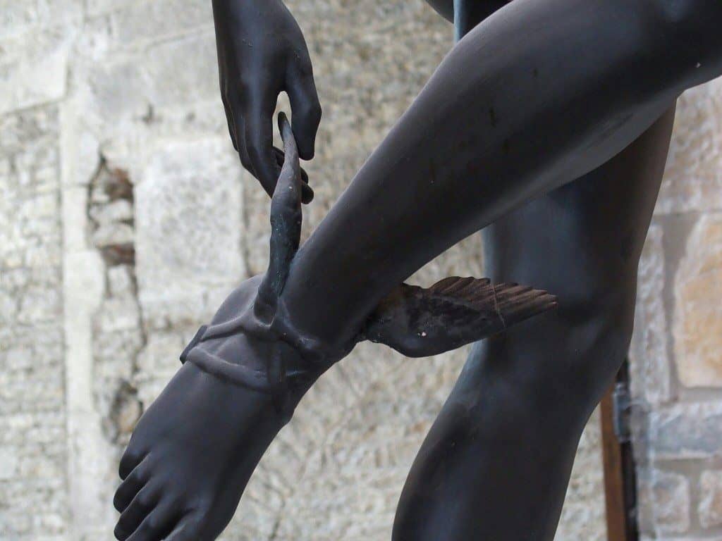 Mercury's shoe sculpture, Dijon, France (2014-07)