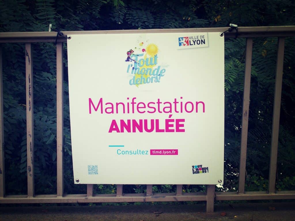 Manifestation annulee sign, Lyon, France (2014-08)