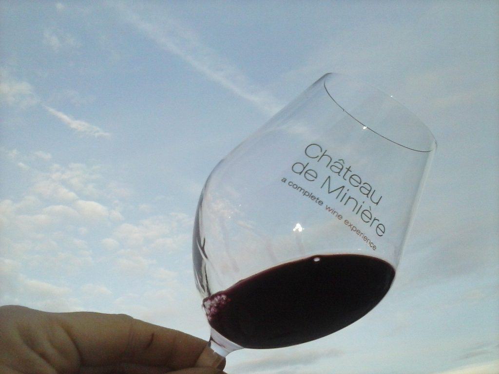 Wine glass Chateau de Miniere, France (2015-10)