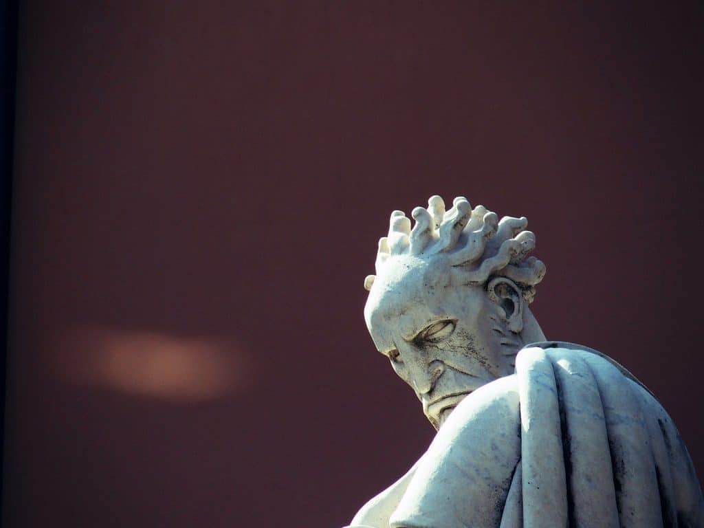 Sculpture of a disgruntled man, Genoa, Liguria, Italy (2016-03-12)