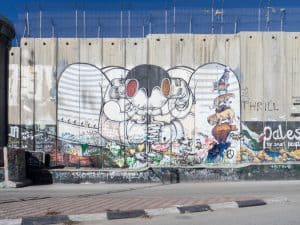 Abstract street art on the separation wall, Bethlehem, Palestine (2017-01-11)