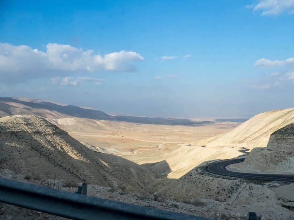 Driving to Jericho through the hills of Palestine (2017-01-15)