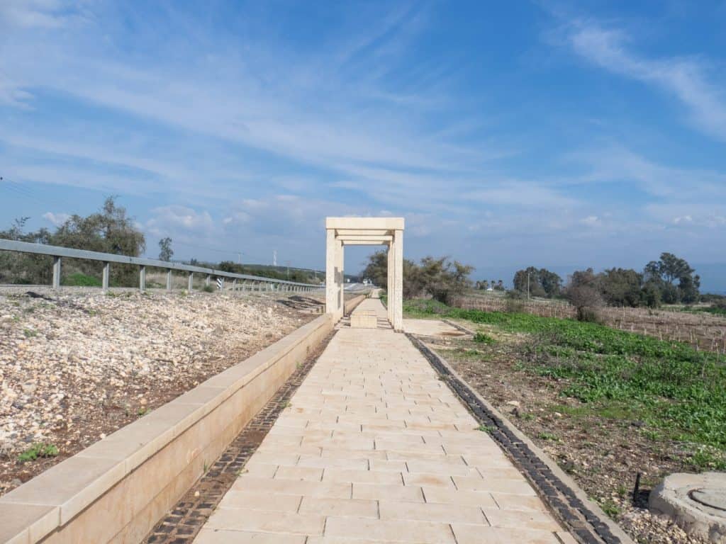 Gospel trail towards Capernaum, Sea of Galilee, Israel (2017-01-22)