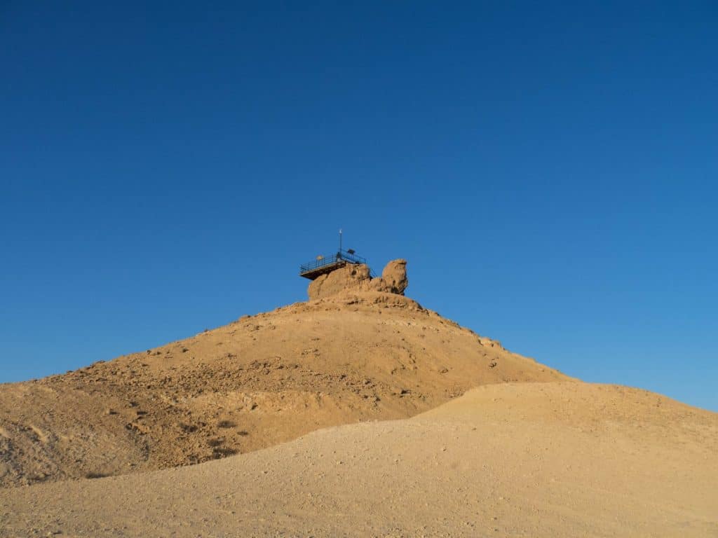 The camel rock scenic outlook, Ramon Crater, Mitspe Ramon, Israel (2017-02-08)