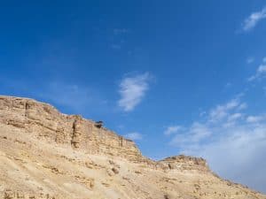 Sunny and blue skies return within minutes, Ramon Crater, Mitspe Ramon, Israel (2017-02-08)