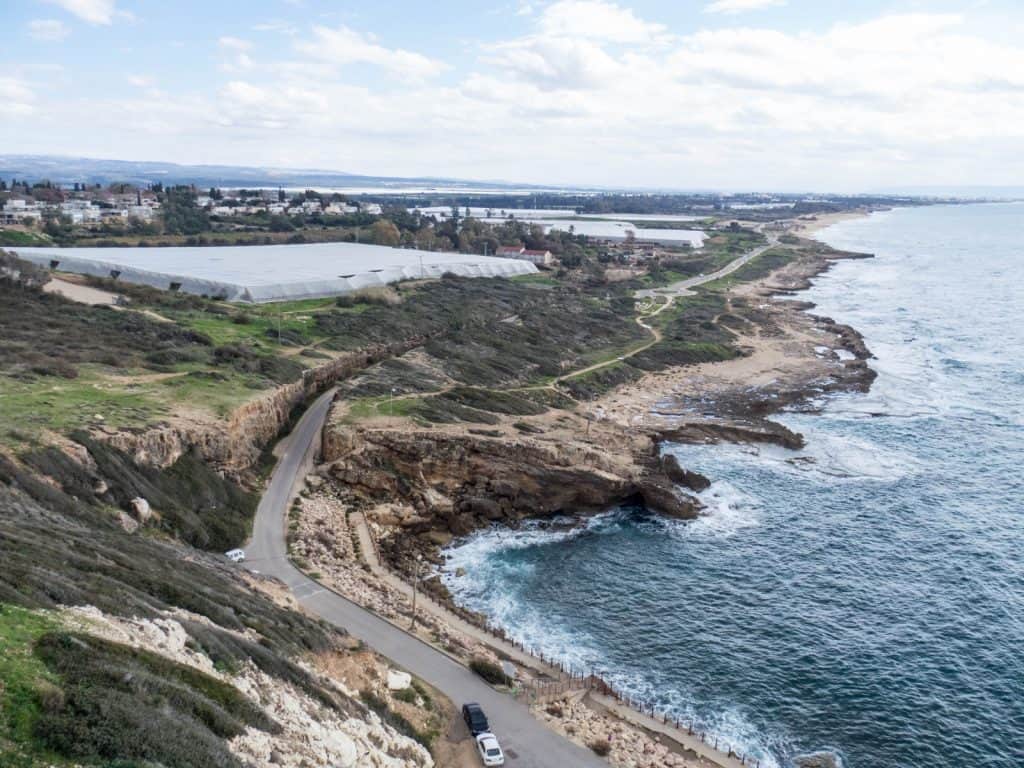 View along the coast, Rosh Hanikra, Israel (2017-02-15)