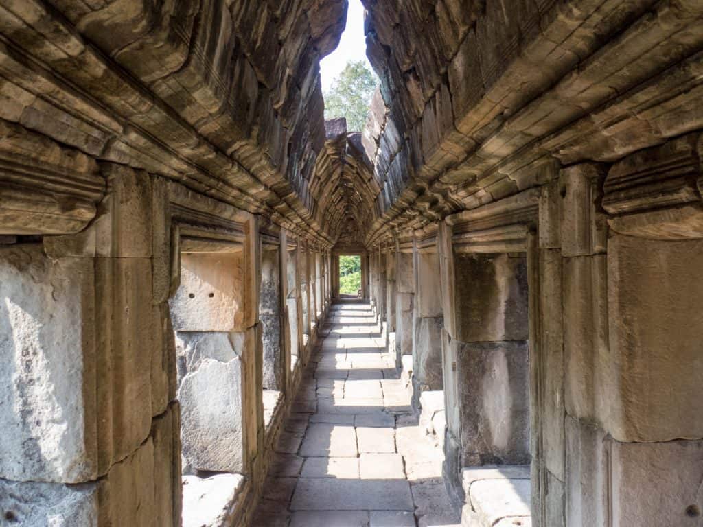 Baphuon Temple gallery, Angkor Thom, Siem Reap, Cambodia (2017-04-13)