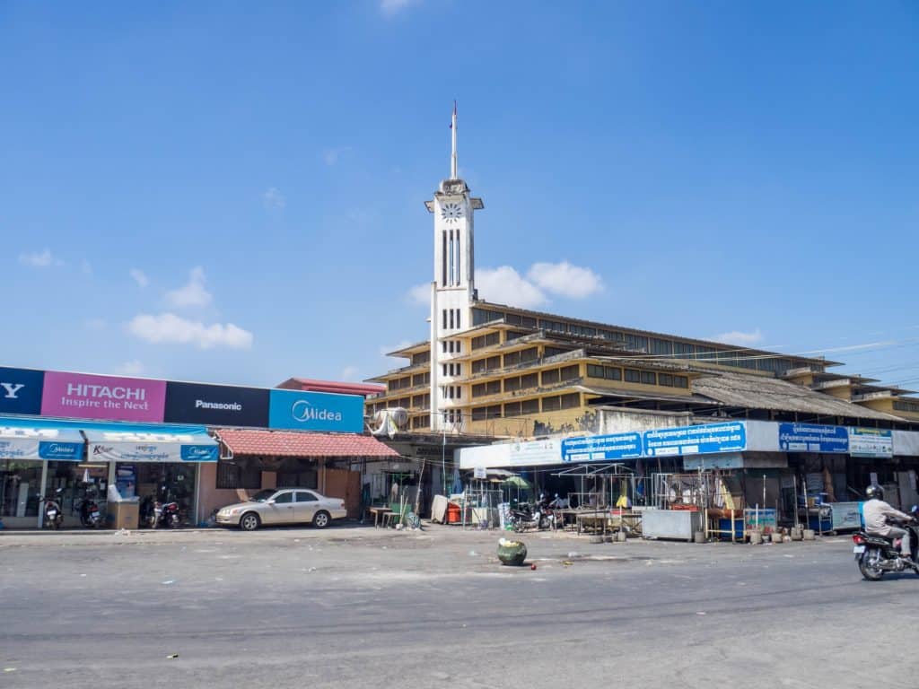 Battambang covered market, Cambodia (2017-04-23)