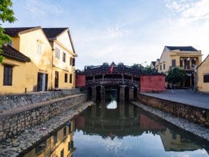 Japanese Bridge at sunrise, Hoi An, Vietnam (2017-05/06)