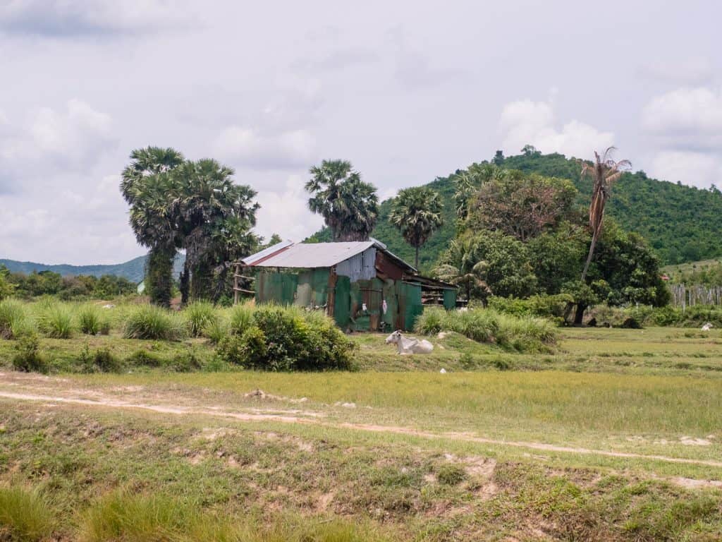 Farm house en route to Phnom Chhngok Cave Temple, Kampot, Cambodia (2017-04-29)