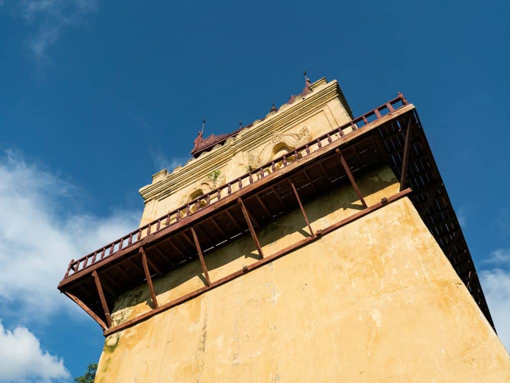 Nanmyin Watchtower, Inwa, Mandalay, Myanmar (2017-09)