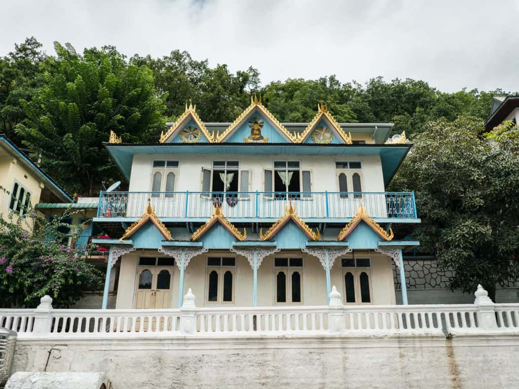 Inle Lake bike tour: Maing Thauk Forest Monastery, Myanmar (2017-10)