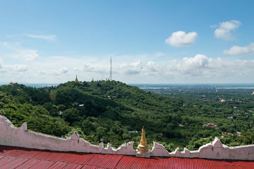 View from Umin Thounzeh Paya along Sagaing Hill, Sagaing, Mandalay, Myanmar (2017-09)