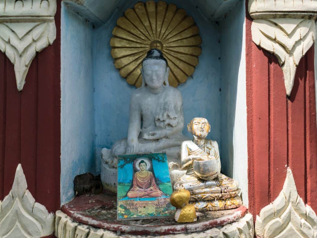 Shrine outside Tilawkaguru Cave, Sagaing, Mandalay, Myanmar (2017-09)